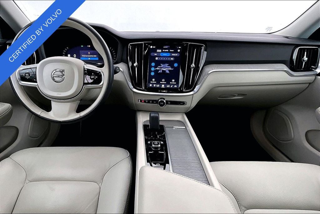 2023 Volvo V60 Cross Country B5 Plus