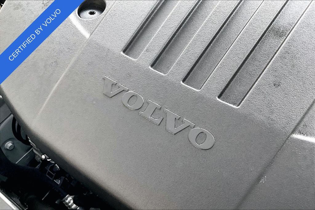 2023 Volvo V60 Cross Country B5 Plus