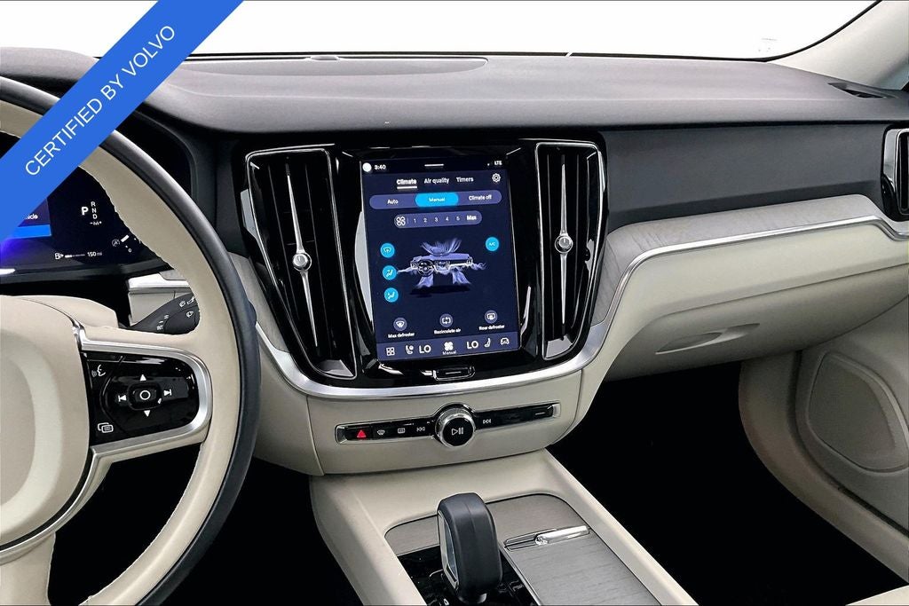 2023 Volvo V60 Cross Country B5 Plus