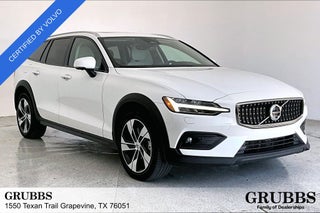 2023 Volvo V60 Cross Country B5 Plus
