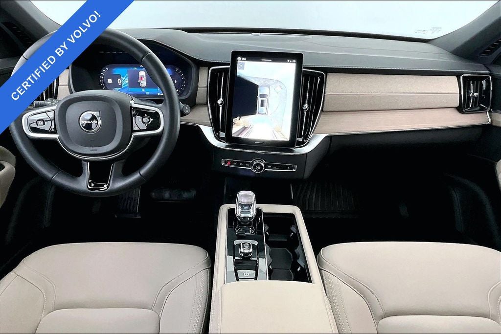 2026 Volvo XC90 B5 Plus