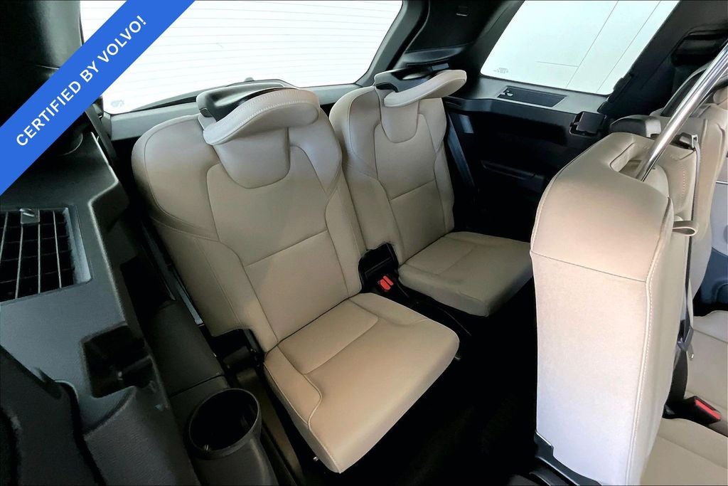 2026 Volvo XC90 B5 Plus
