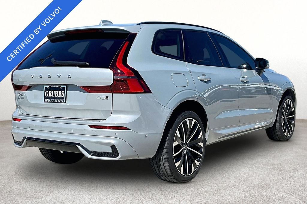 2026 Volvo XC60 B5 Ultra