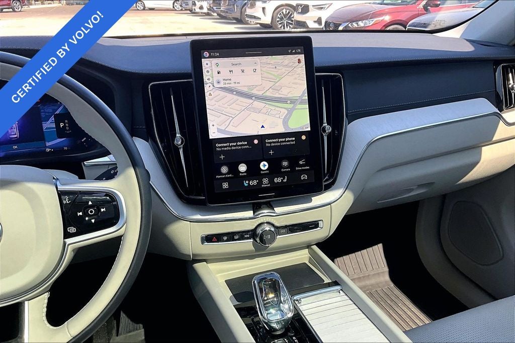 2026 Volvo XC60 B5 Ultra