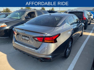 2023 Nissan Altima 2.0 SR