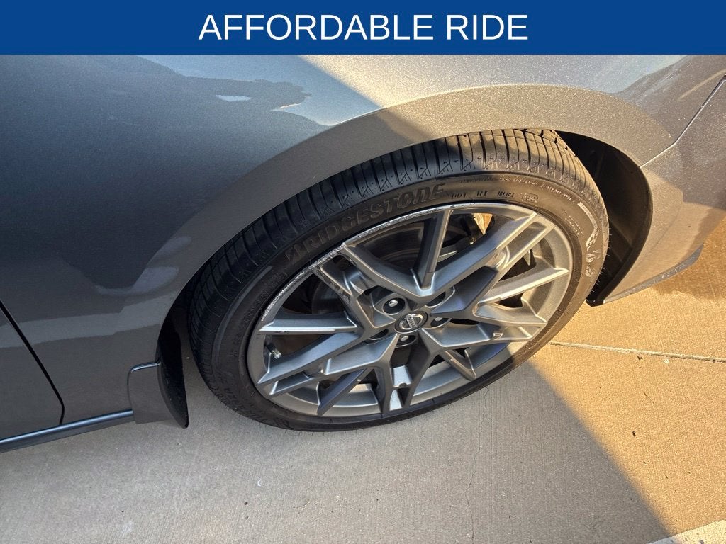 2023 Nissan Altima 2.0 SR