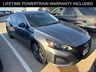 2023 Nissan Altima 2.0 SR