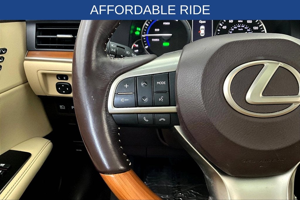 2016 Lexus ES 300h