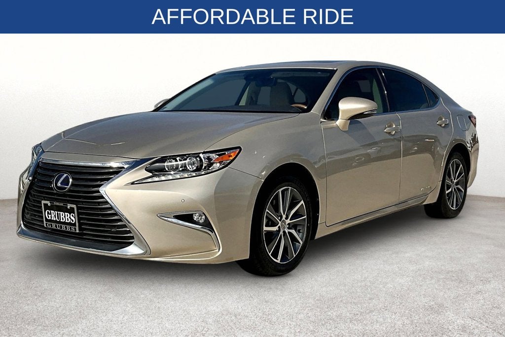 2016 Lexus ES 300h