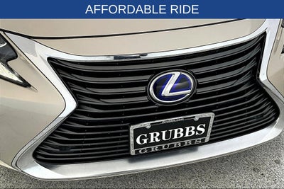2016 Lexus ES 300h