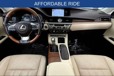 2016 Lexus ES 300h