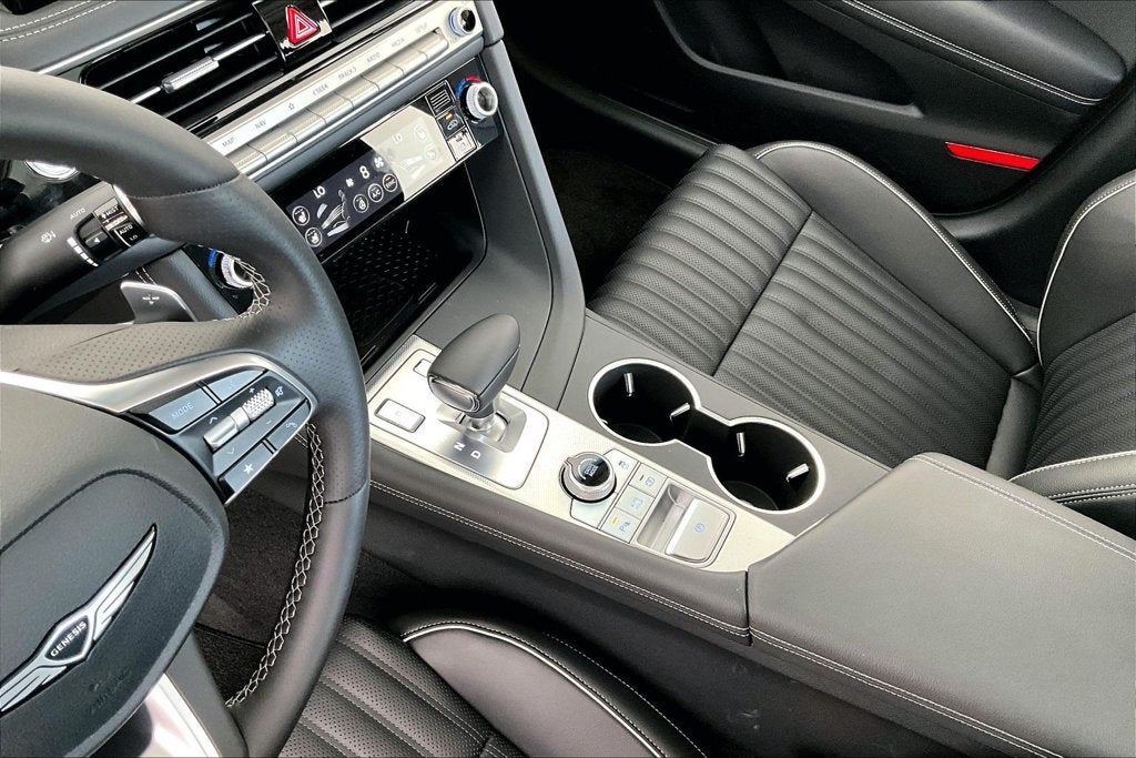 2026 Genesis G70 2.5T PRESTIGE