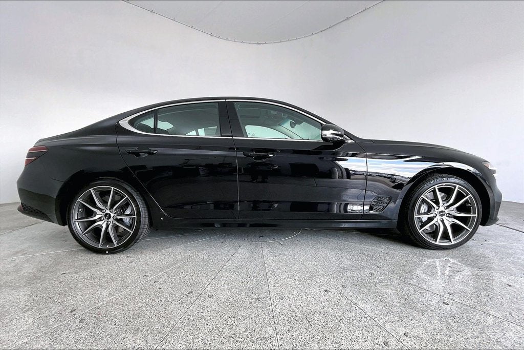 2026 Genesis G70 2.5T PRESTIGE