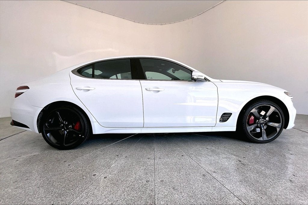 2026 Genesis G70 3.3T SPORT PRESTIGE