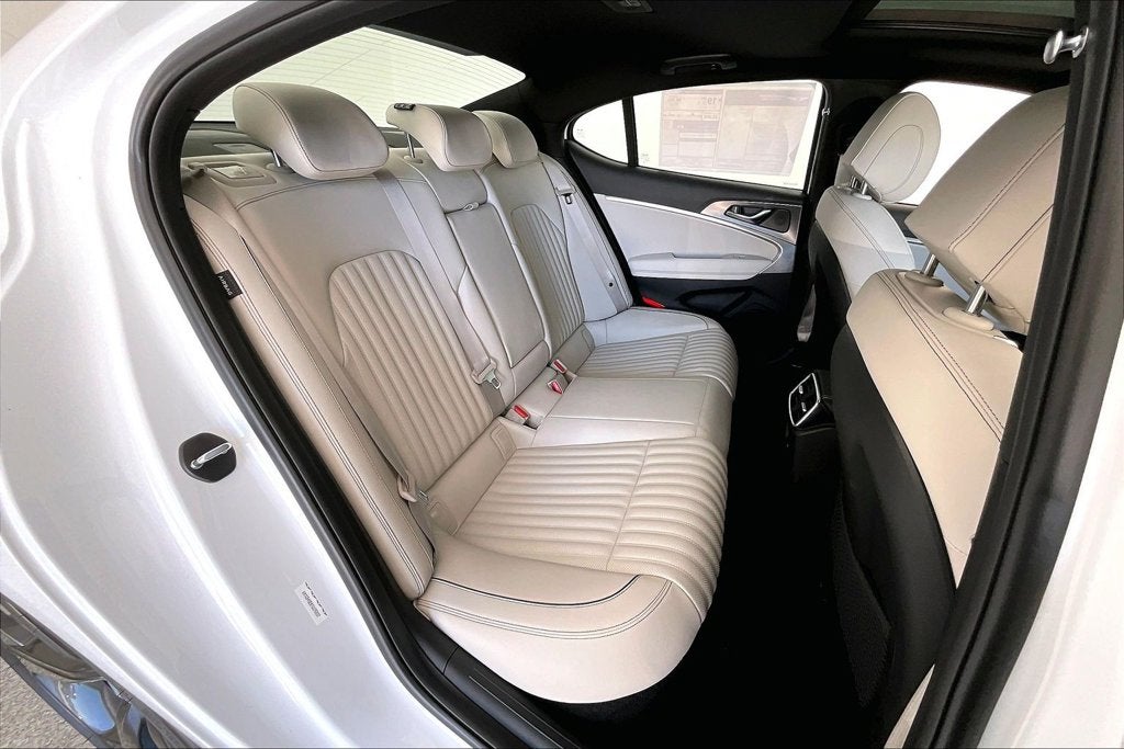 2026 Genesis G70 3.3T SPORT PRESTIGE
