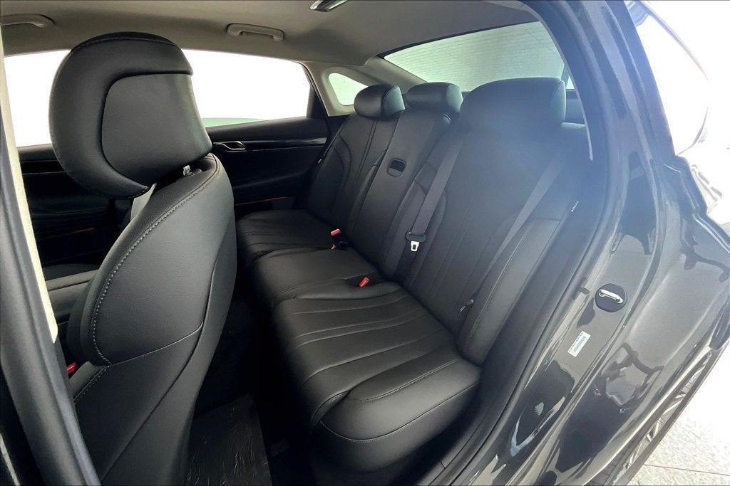 2027 Genesis G80 2.5T