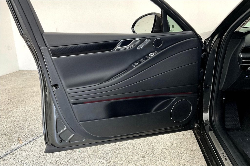 2027 Genesis G80 2.5T